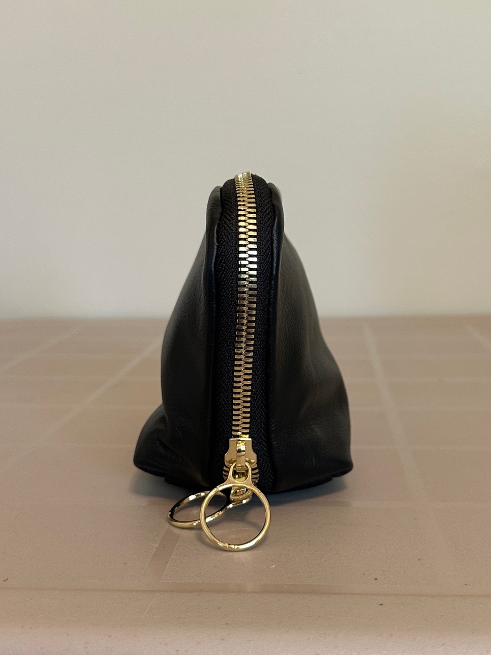 Kusshi Leather Small Makeup Bag - Picture 4 of 7